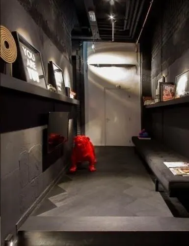 Design Glow فندق آيندهوفن