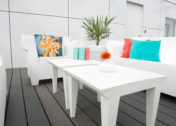 Design Glow فندق