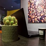 Hotel Design Glow 3*