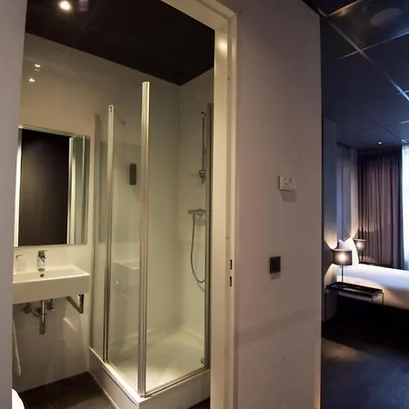 Design Glow Hotel