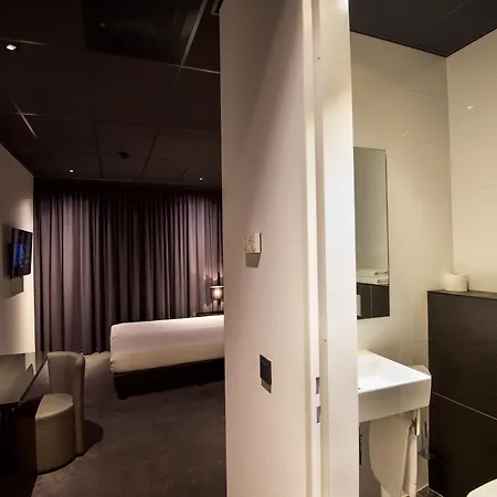 Design Glow Hotel 3*