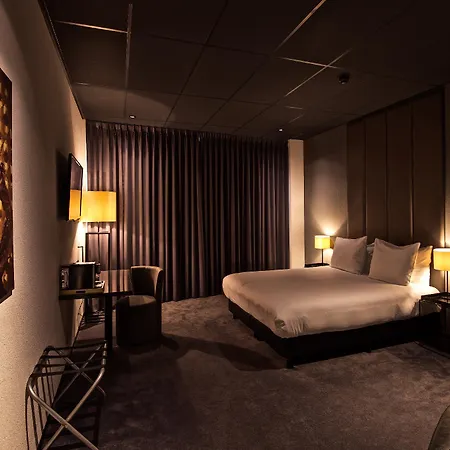 Design Glow آيندهوفن