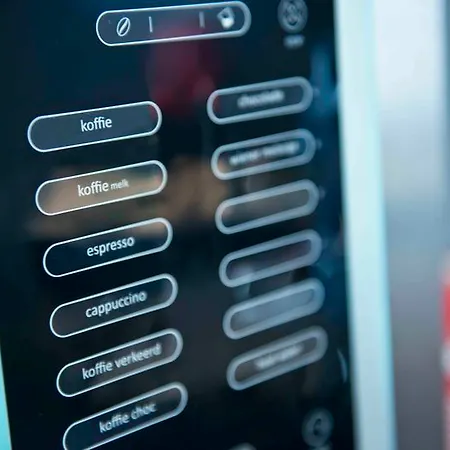 Design Glow 酒店 埃因霍温