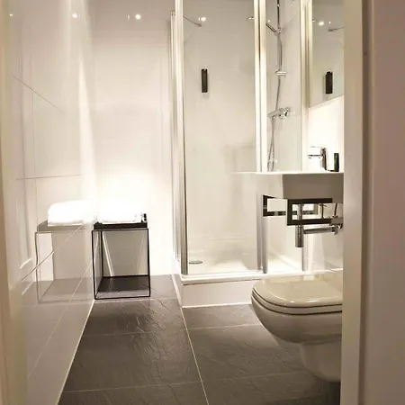 Design Glow 3*