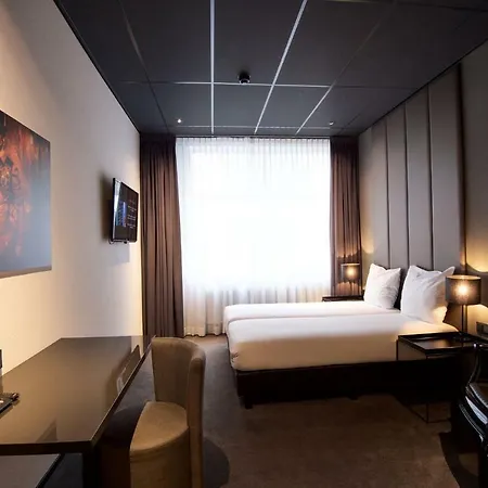 Design Glow 3* Eindhoven