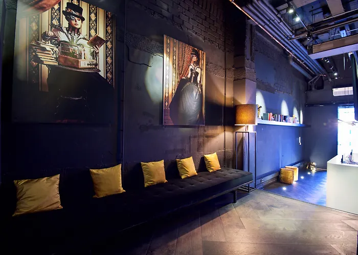 Design Glow 3* Eindhoven