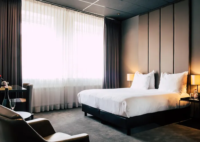 Design Glow Hotel 3*