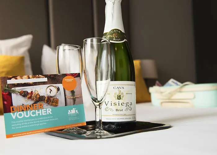 Ξενοδοχείο Design Glow Αϊντχόφεν