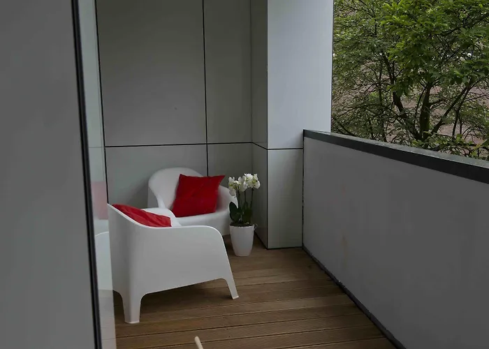 Design Glow 3* Eindhoven