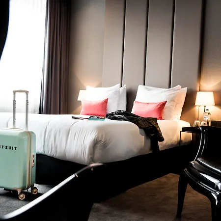 Design Glow Otel Eindhoven