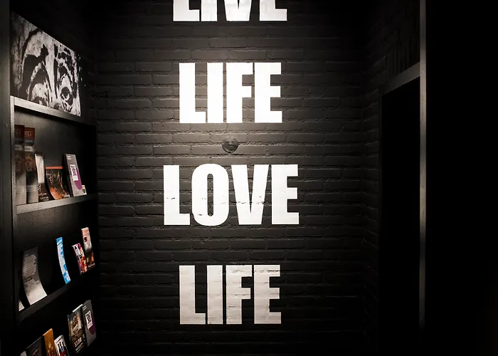 Design Glow Hotel Eindhoven